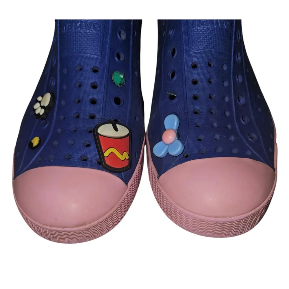 Native Jeffersons Shoes Girl's size J3